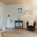 Skandinavisch Eingerichtetes Familienferienhaus 別荘