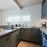 Skandinavisch Eingerichtetes Familienferienhaus 別荘 *