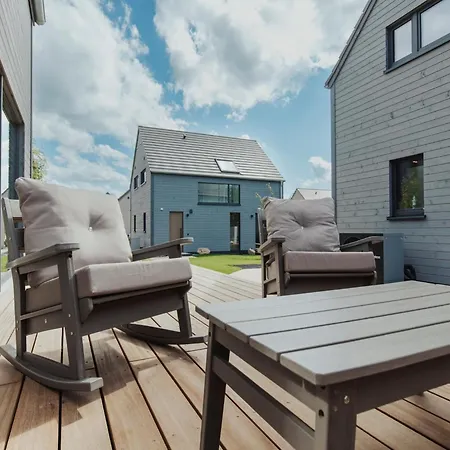Feriehus Skandinavisch Eingerichtetes Familienferienhaus *