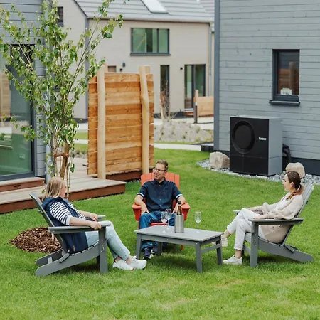 Skandinavisch Eingerichtetes Familienferienhaus * Sagard